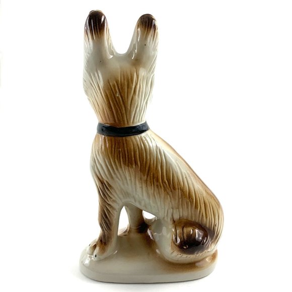 Vintage Brazilian Porcelain Figurine:  German Shepherd. 8 x 5 inches. VGC! - Picture 2 of 7